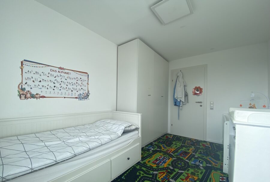 Schlafzimmer - 3 Zimmer-Wohnung | Neuwertig | Fußbodenheizung | 76 qm