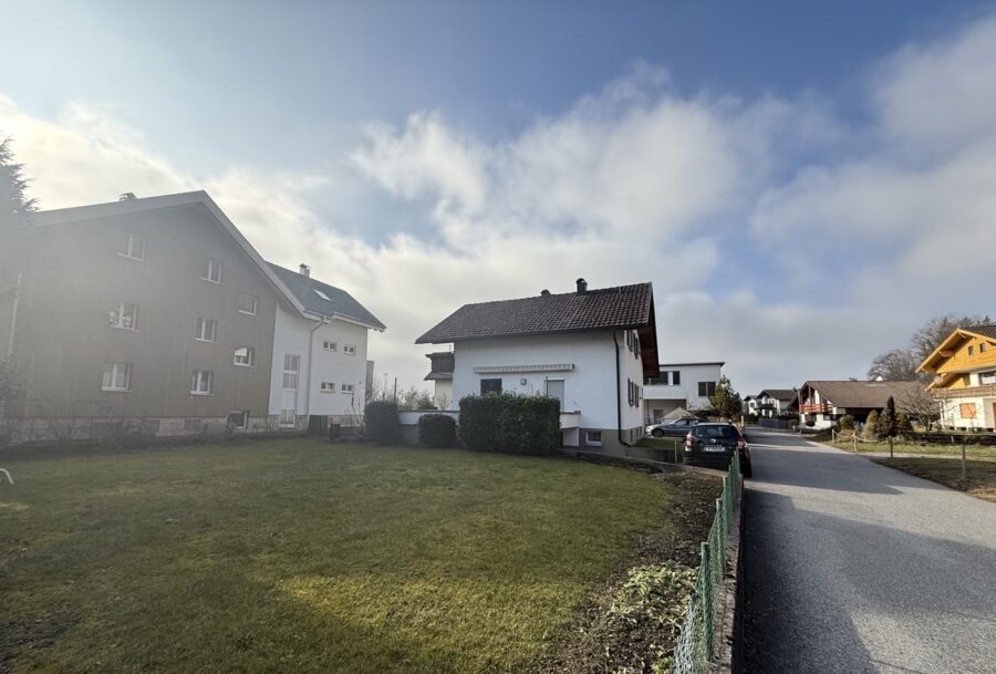 Bild - Kennelbach | 600 m² Grund | 2 Wohneinheiten | Saniert