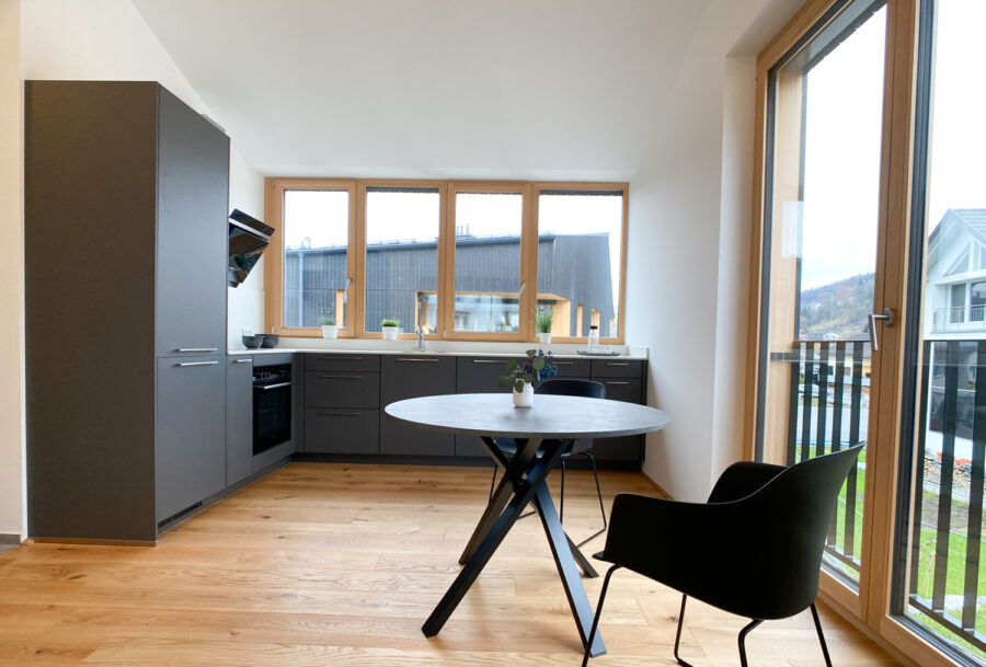 Küche - 2 Zimmer-Wohnung | Modern | Balkon | Klaus