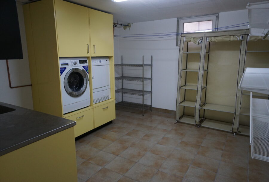 Tolles Mehrfamilienhaus mit 2 Wohnungen in Götzis zu verkaufen - Waschküche